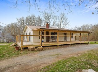 964 Old West Point Rd, Smithville, TN 37166
