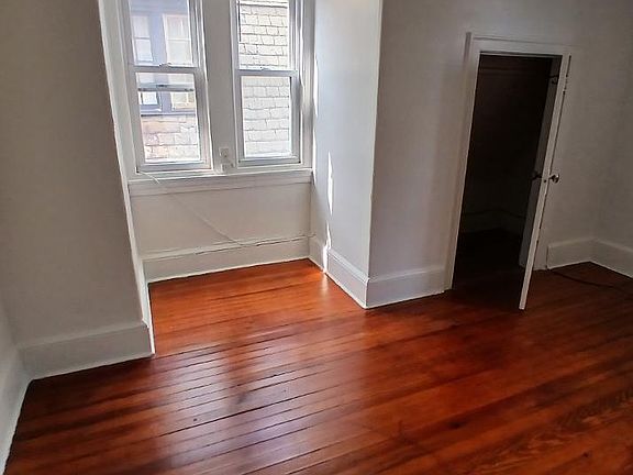 4th image of 5804 Greene St