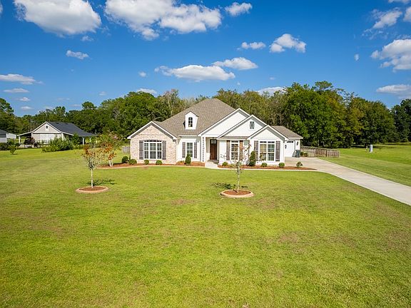 3rd image of 177 Walton Way Dr
