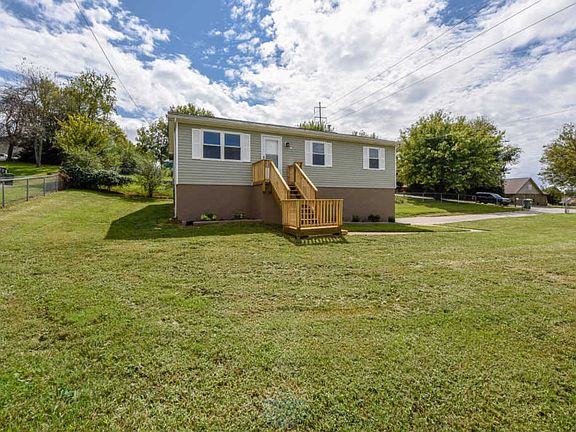 2nd image of 102 Andrea Dr