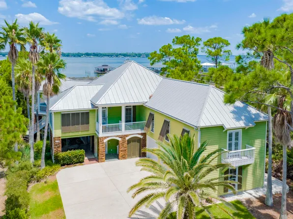 29633 Saint John Dr, Orange Beach, AL 36561