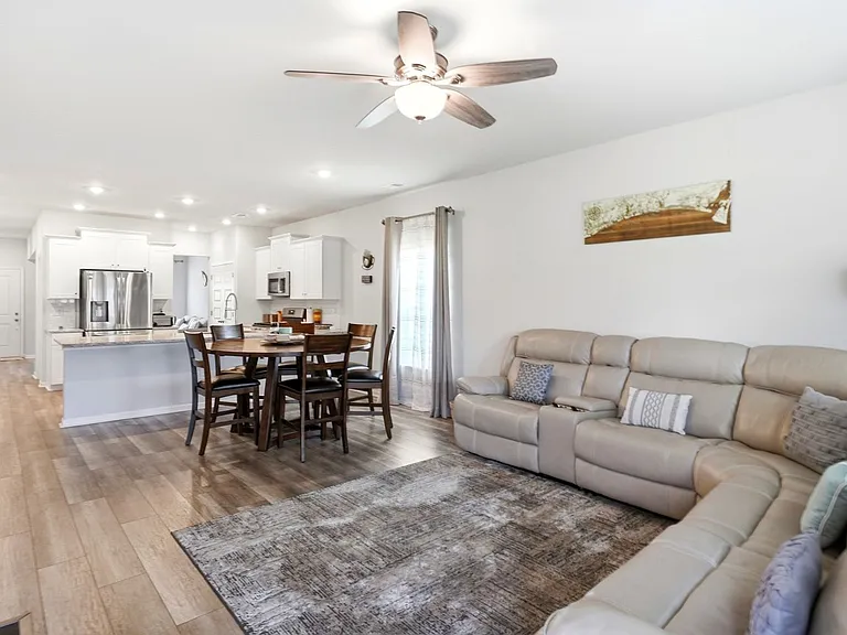 9165 Island Shore Ave — Photo 10