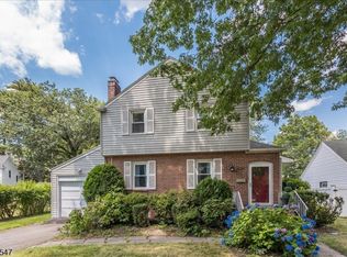 699 Kent Ave, Teaneck, NJ 07666