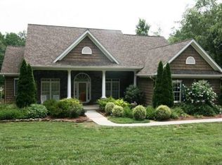 243 Bullfinch Rd, Mooresville, NC 28117