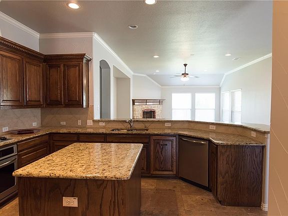 5th image of 5500 Bentrose Dr