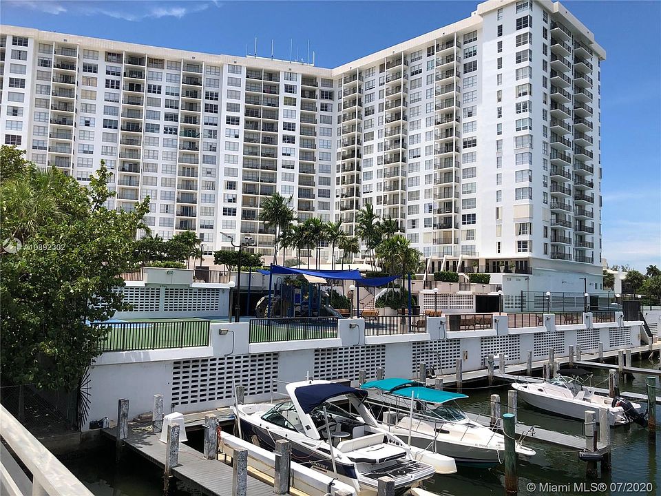 1st image of 4101 Pine Tree Dr APT 1409
