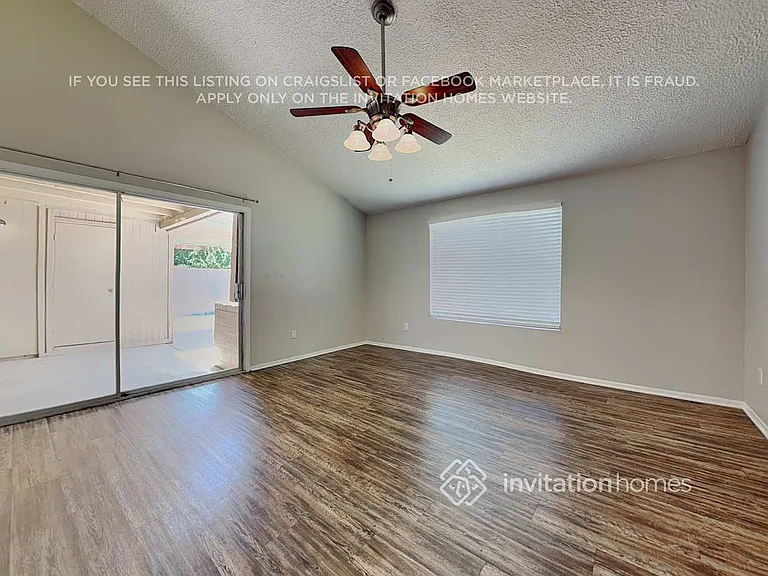 5523 W Mission Ln — Photo 4