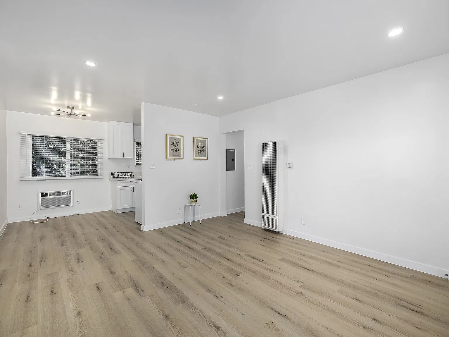 2 bed, 800 sqft, $2,295 — Photo 4