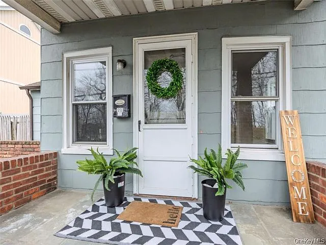 23 Pleasant Ave — Photo 1