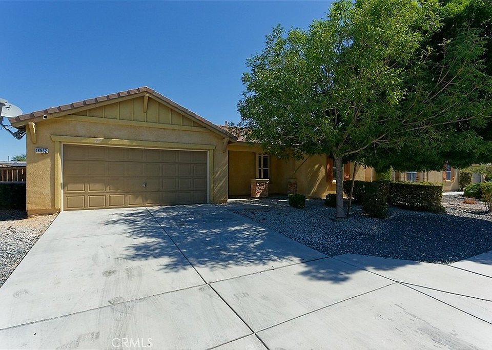 1st image of 16562 Jasmine St
