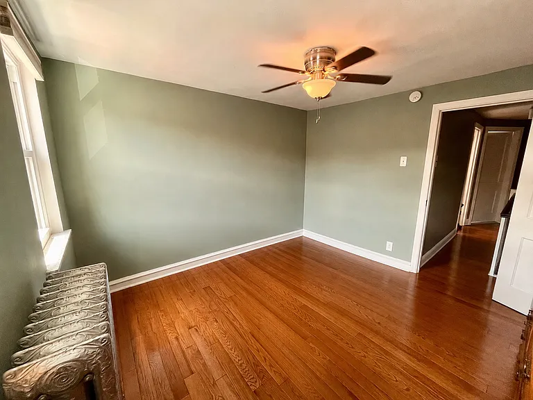 623 Sears St — Photo 7