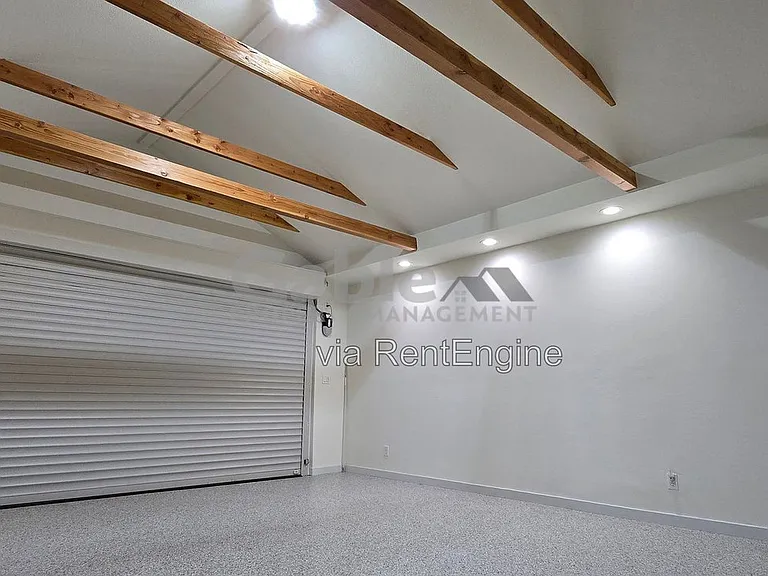 24943 1/2 Chestnut St — Photo 15
