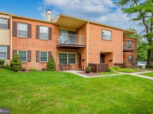 452 Old Forge Xing, Devon, PA 19333