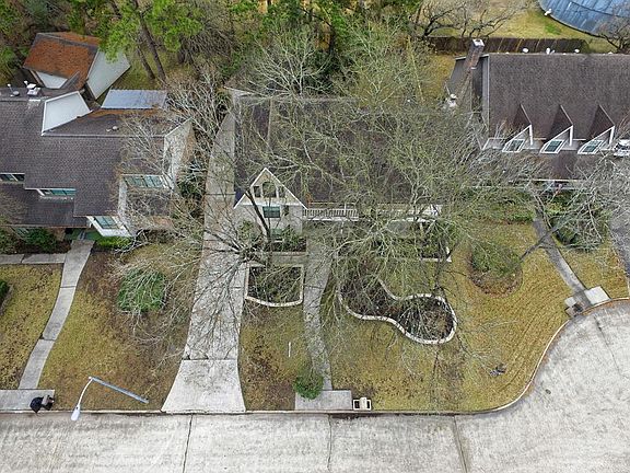 5th image of 20610 Woodcluster Ln