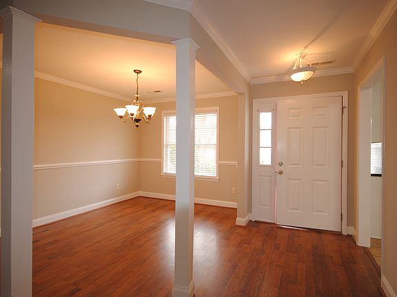 2nd image of 3013 Lagar Ln