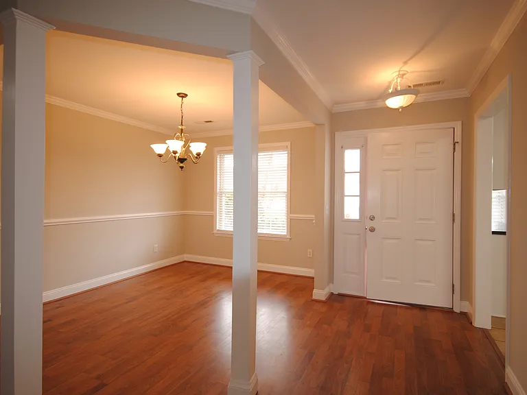 3013 Lagar Ln — Photo 2