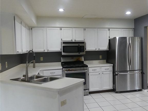 5th image of 16931 Orchard Grove Dr