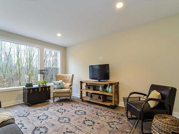 4th image of 3763 Mesa Verde Dr