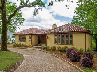 62 River Ridge Rd, Little Rock, AR 72227