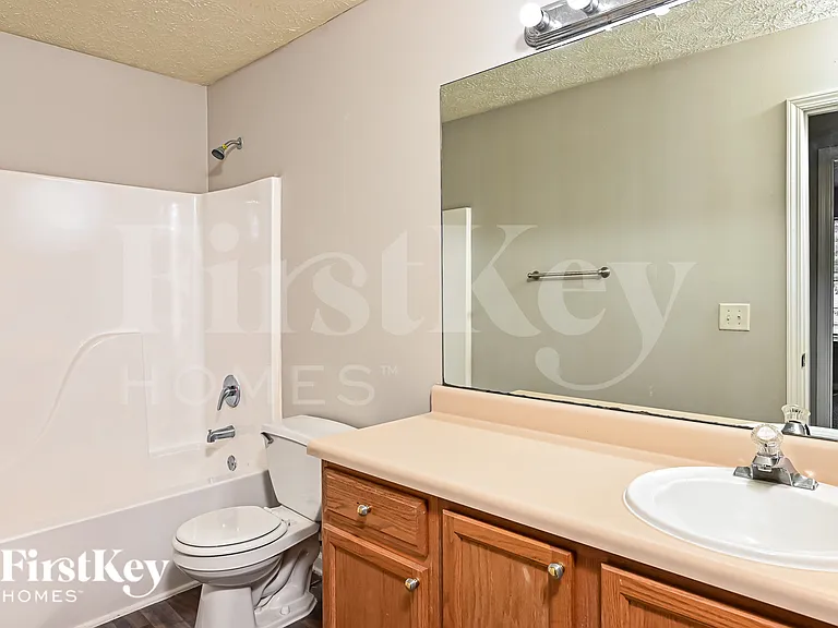 3602 Coveside Ct — Photo 16