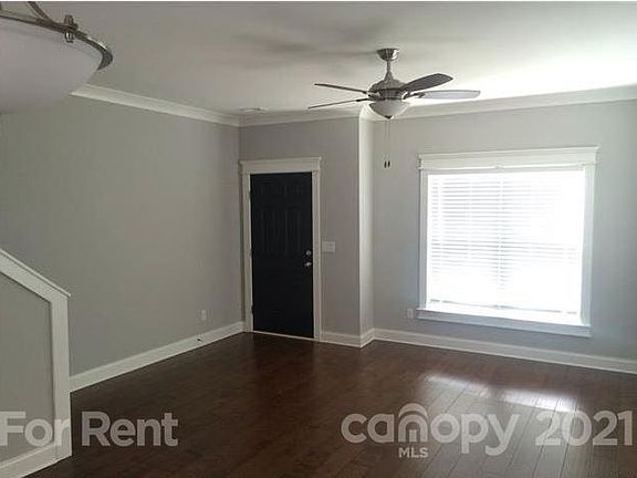 3rd image of 501 Village Park Dr