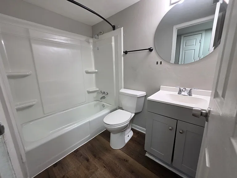 2404 Velma Ave — Photo 15