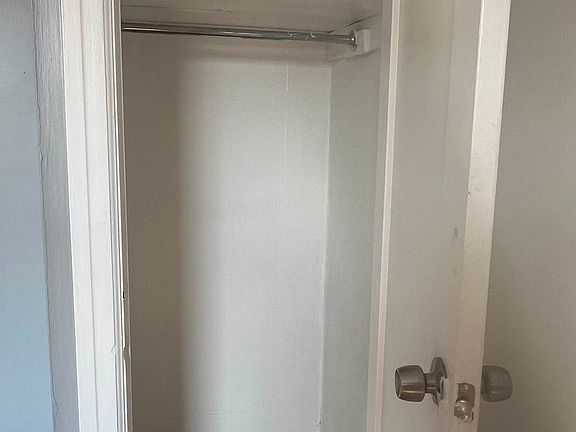 4th image of 197 Pinehurst Ave #5J