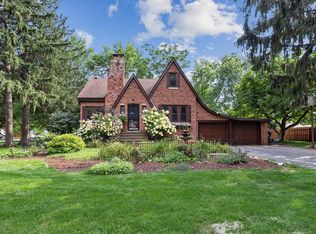 12302 S 68th Ct, Palos Heights, IL 60463