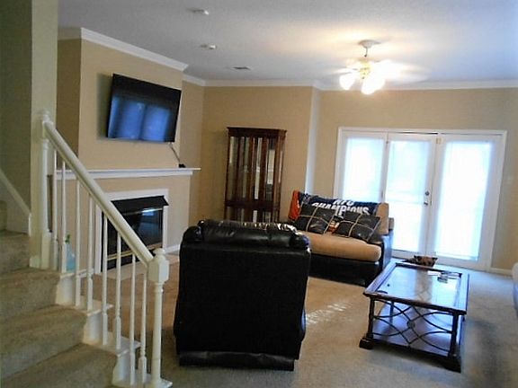 3rd image of 704 Walnut Woods Cv S