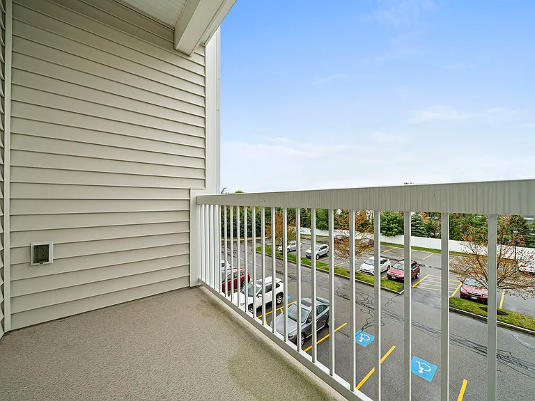 204 Clocktower Dr #304 — Photo 10