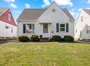 9342 Outlook Dr, Brooklyn, OH
