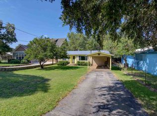 Lakeview Dr, Llano, TX 78643