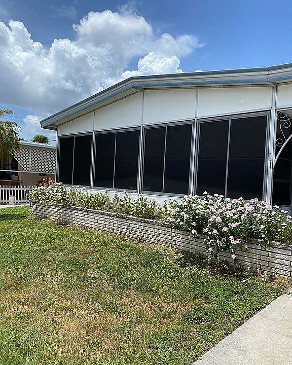 1st image of 267 Blue Beard Dr