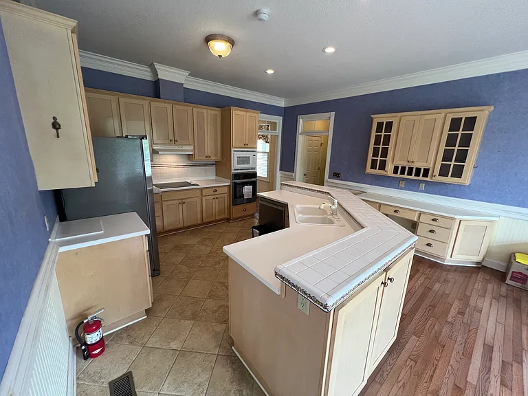 5652 Lakeview Rd — Photo 12
