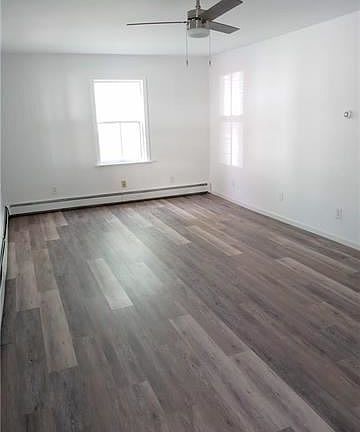 2nd image of 748 Princeton Ave