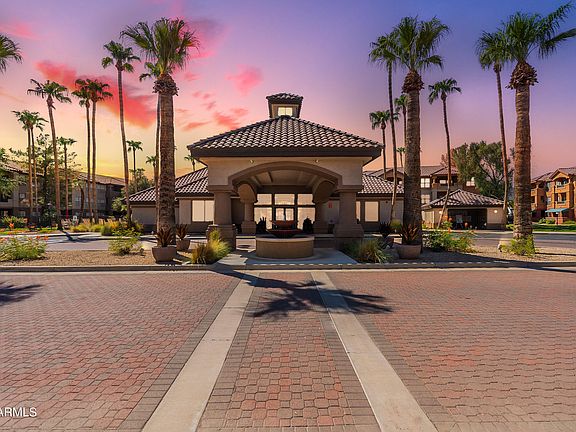 3rd image of 14950 W MOUNTAIN VIEW Boulevard #1203
