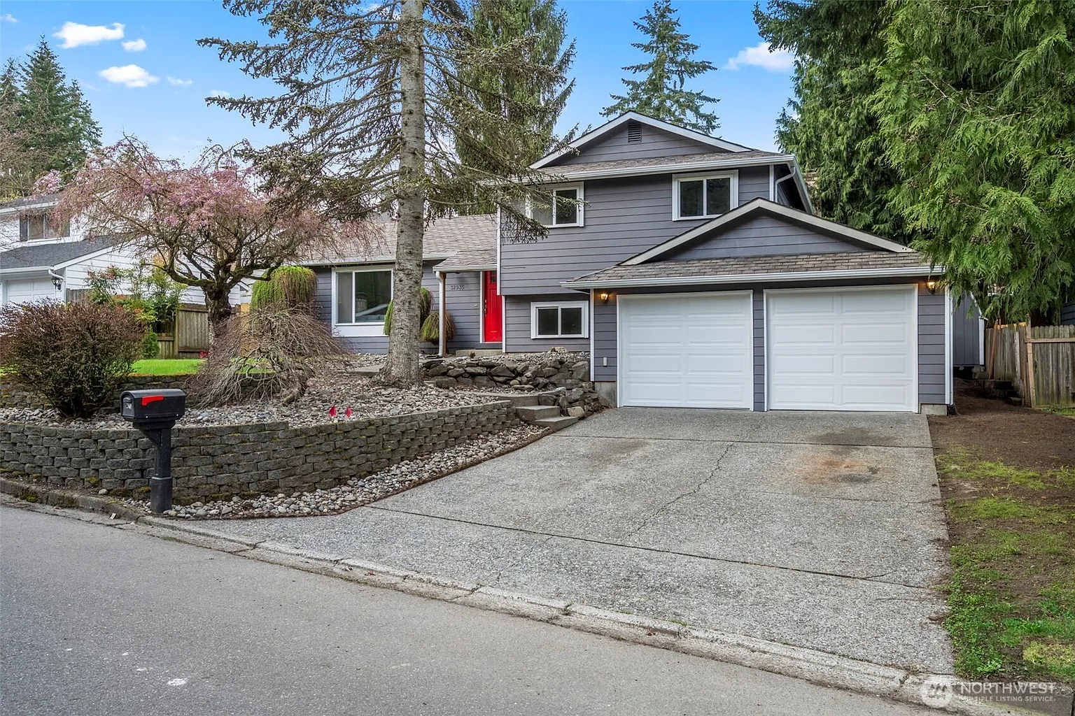 32935 33rd Avenue SW photo 1