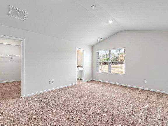 5th image of 590 Lamorak Pl