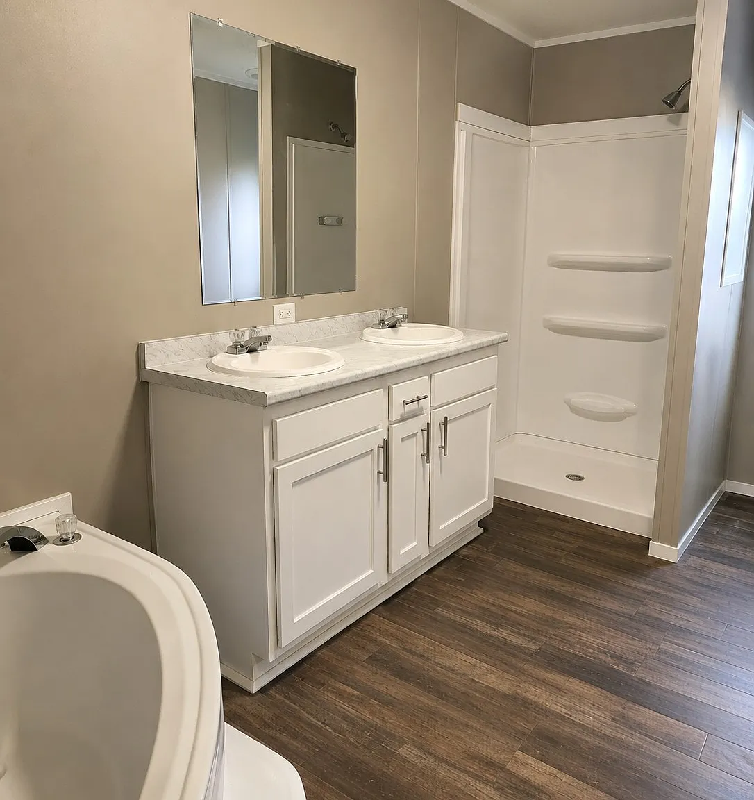3 bed, 1216 sqft, $1,679 — Photo 3