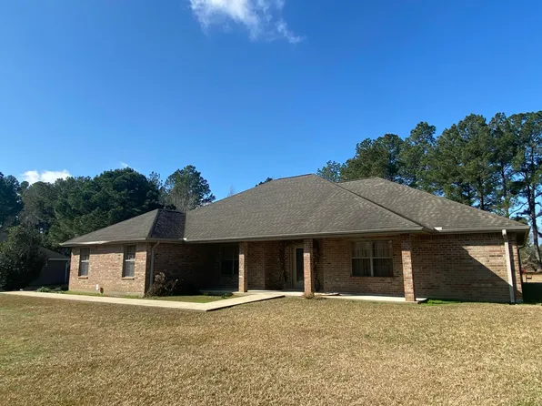 1209 Commanche St, Deridder, LA 70634