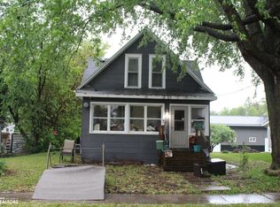 311 14th St NW, Mason City, IA 50401