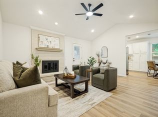 2105 Sagebrush Trl, Grapevine, TX 76051