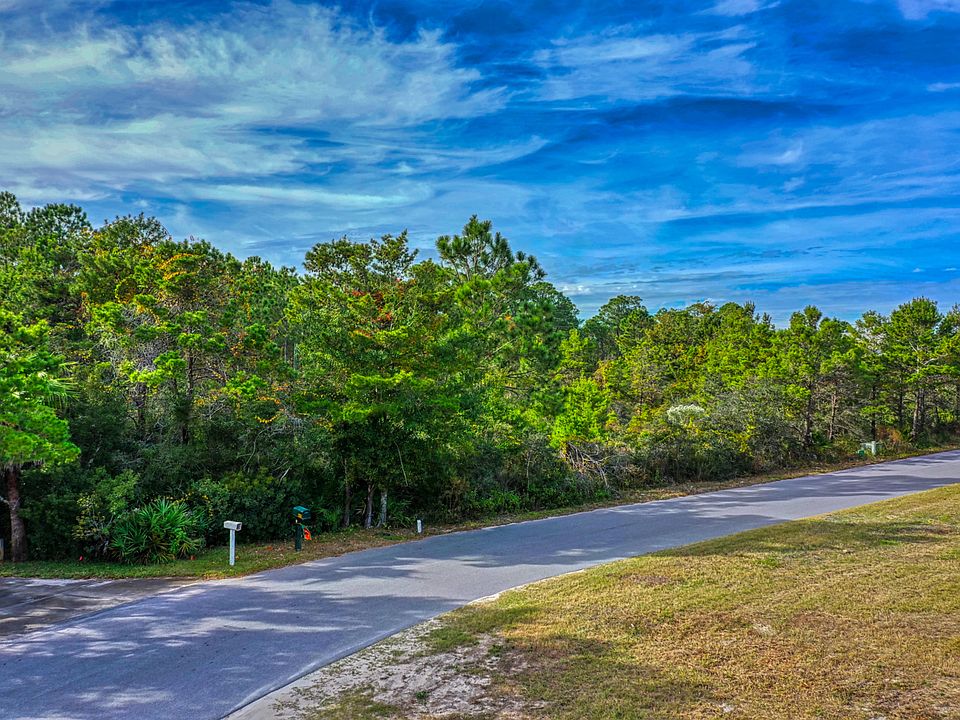 1st image of 10 Golf Club Dr #Blk