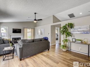 2672 Prairie Dunes Dr, Las Vegas, NV 89142