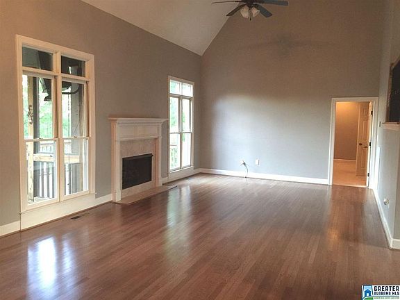 2nd image of 8465 Ledge Cir