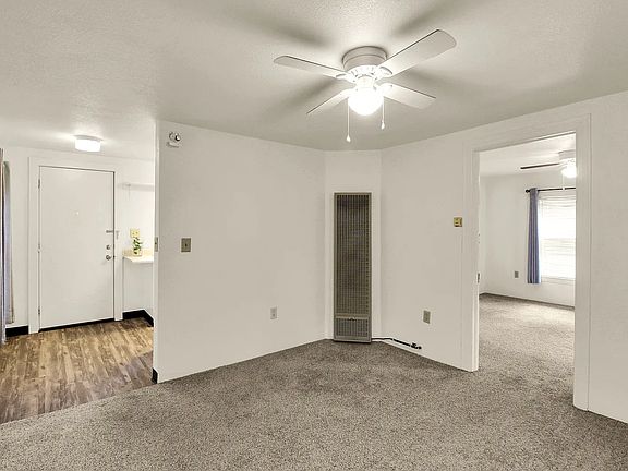 3rd image of 905 W 9th Ave #A