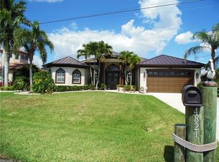 4821 SW Santa Barbara Ct, Cape Coral, FL 33914