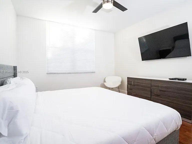 19801 E Country Club Dr #4103 — Photo 11