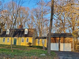 795 Donna Dr, Orange, CT 06477