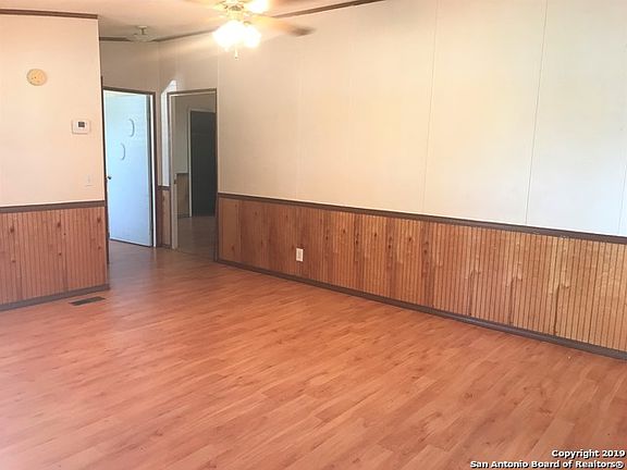 3rd image of 10685 Park Road 37